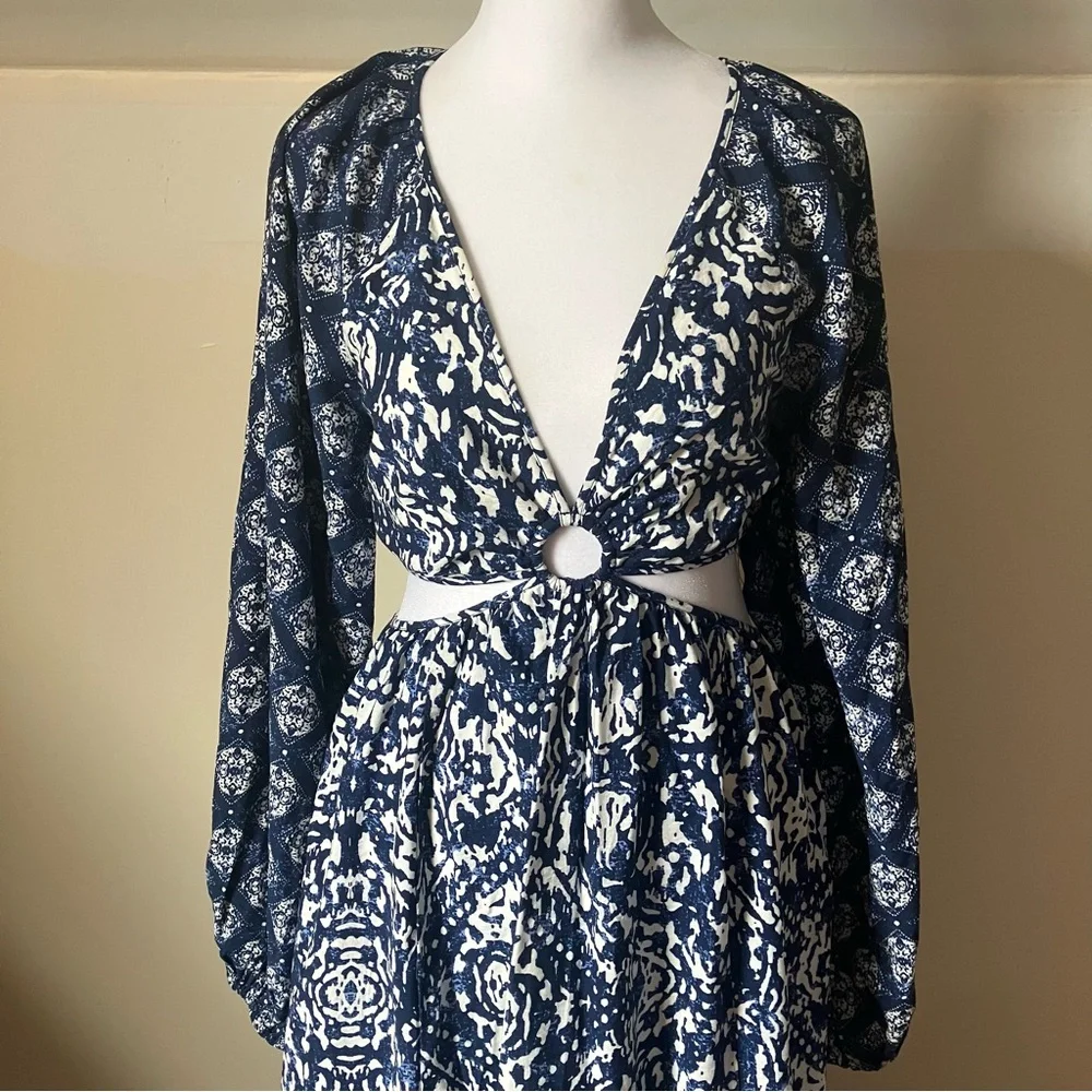Abercrombie & Fitch Blue Long-Sleeve Plunge Cutout Maxi Dress size XS